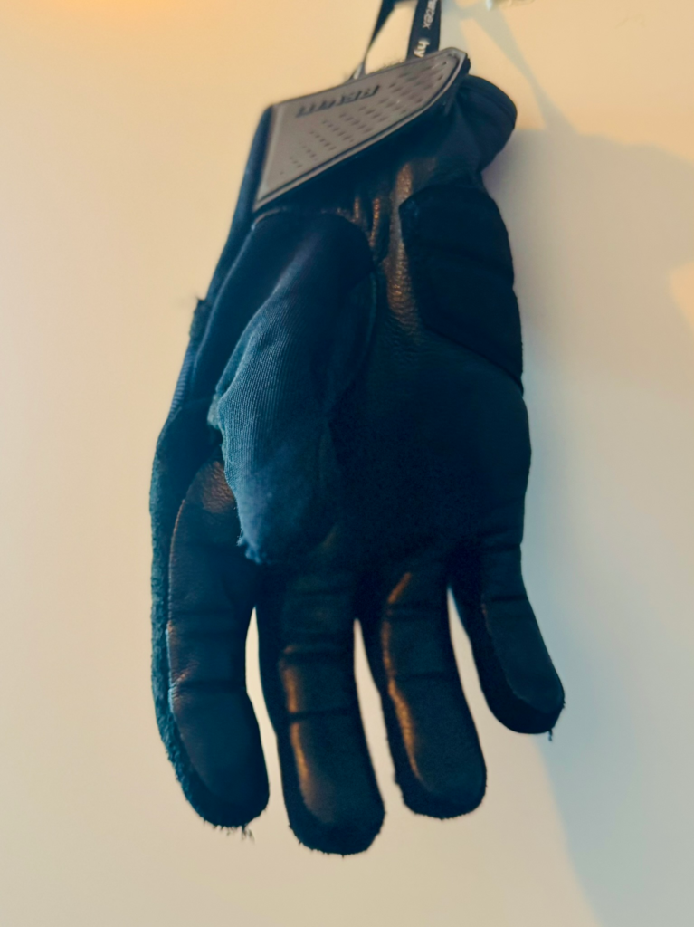 revit-mosca-2-h20-motorcycle-gloves-single